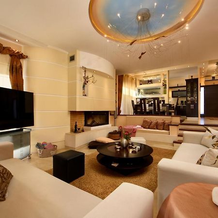 Villa Magic Perla Gouvia Bagian luar foto